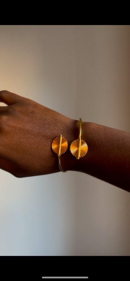 Kayrafet Cuffs