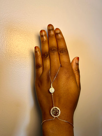 Kayrafet Hand Chains